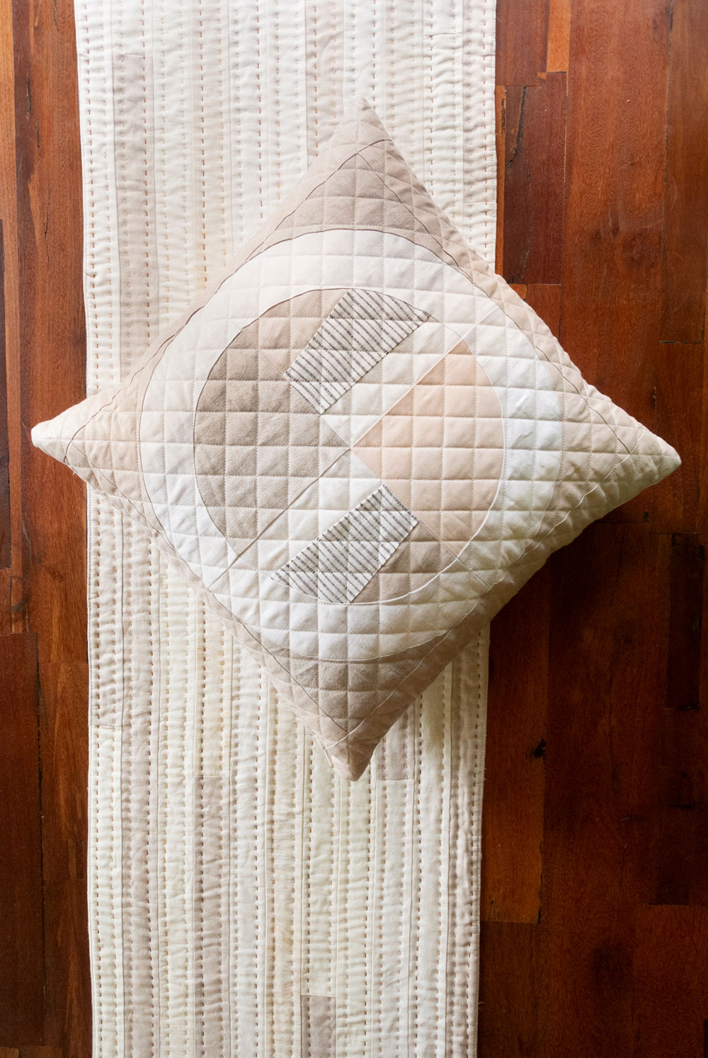 3 fun and fresh quilted pillow patterns for a modern look. Easy to follow patterns that are fat quarter friendly or use up scraps!