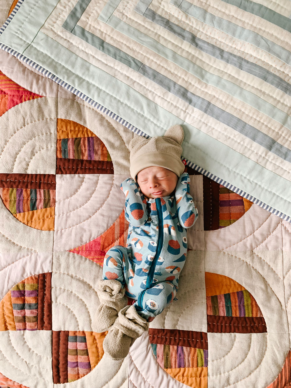 The 10 newborn baby essentials every first time mom should put on their baby registry