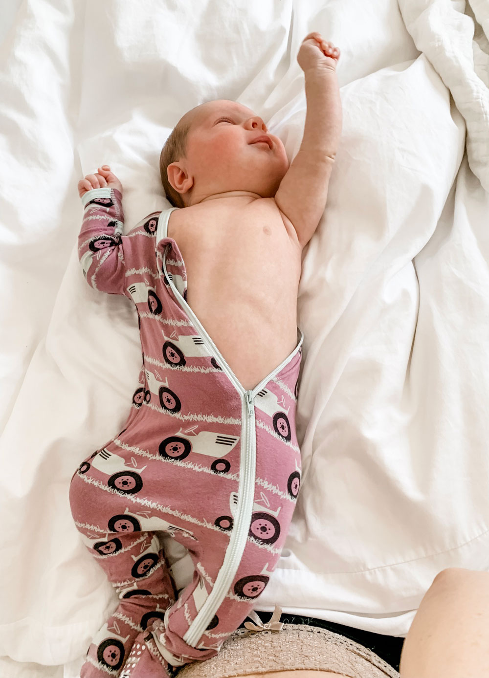 The 10 newborn baby essentials every first time new mom should put on their baby registry