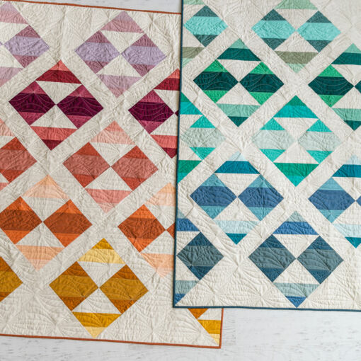 This modern fat quarter quilt pattern is beginner friendly and a great quilt pattern for using scrap fabric – includes limited-color instructions. suzyquilts.com #quiltpattern #modernquilt