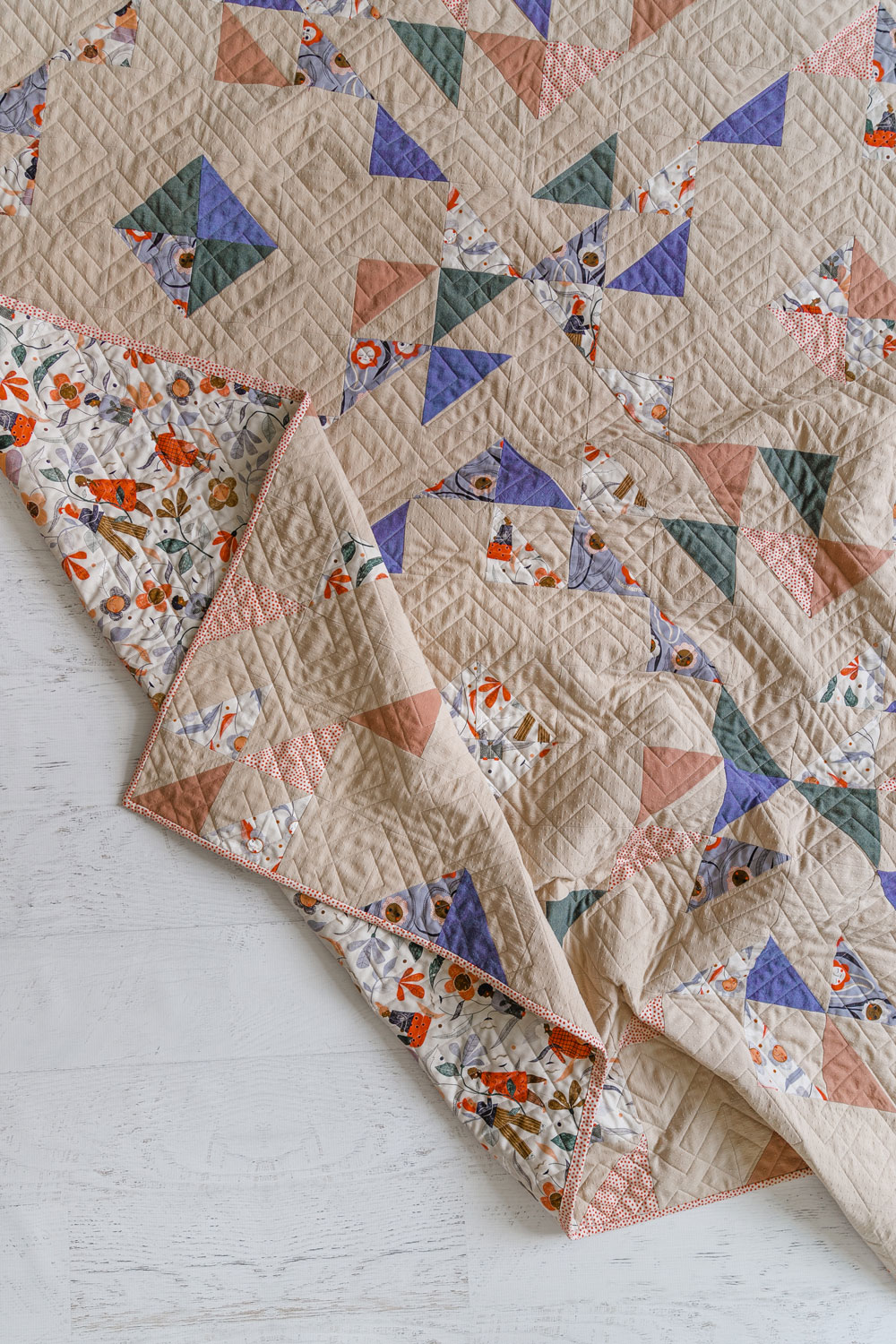 Learn our best tips and tricks for making the Summer Haze quilt pattern in our three part blog series! suzyquilts.com #sewingdiy #quilting