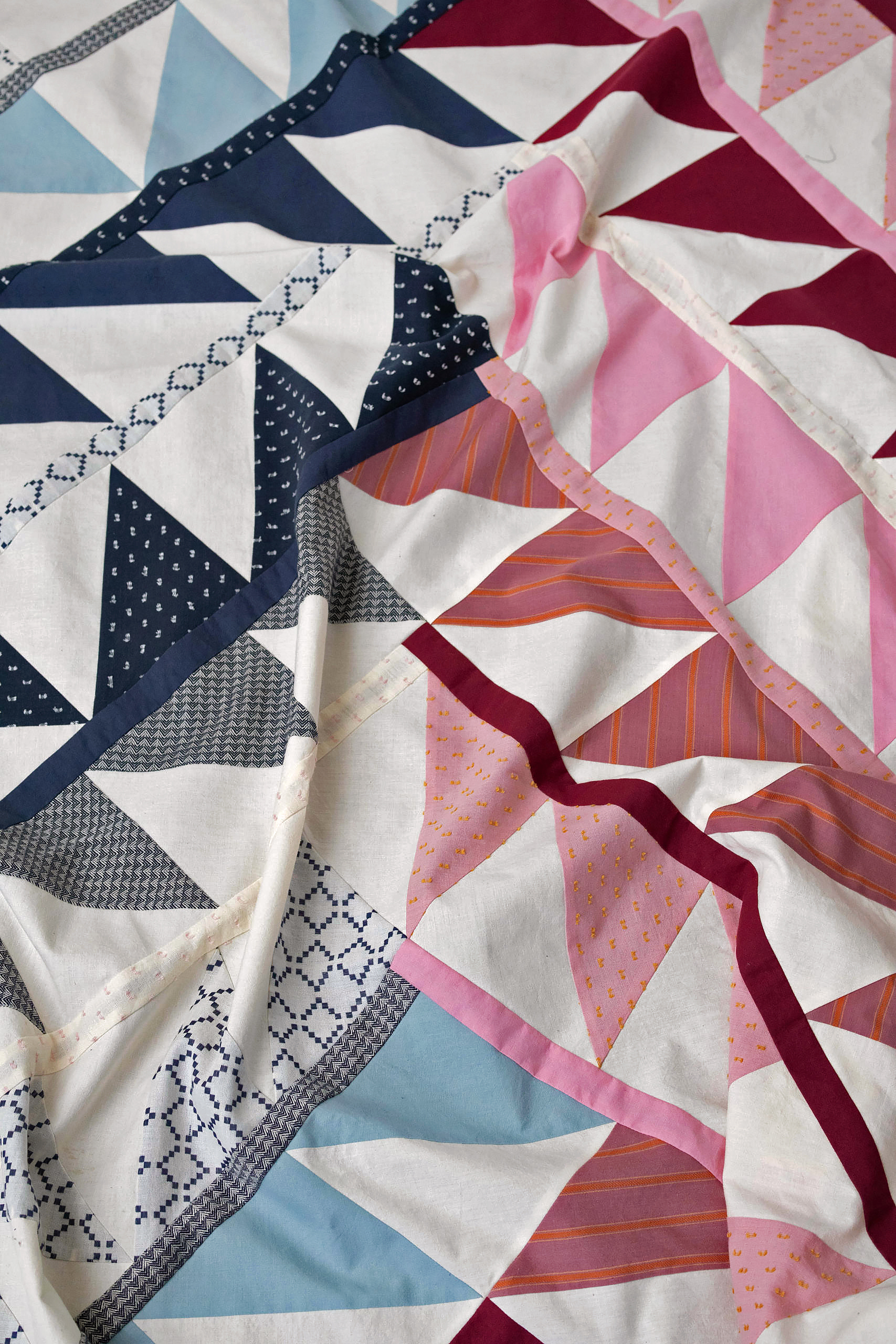 Tackle your quilt works in progress with six simple tips, and use our free download to organize your projects! suzyquilts.com #quilting #sewingdiy