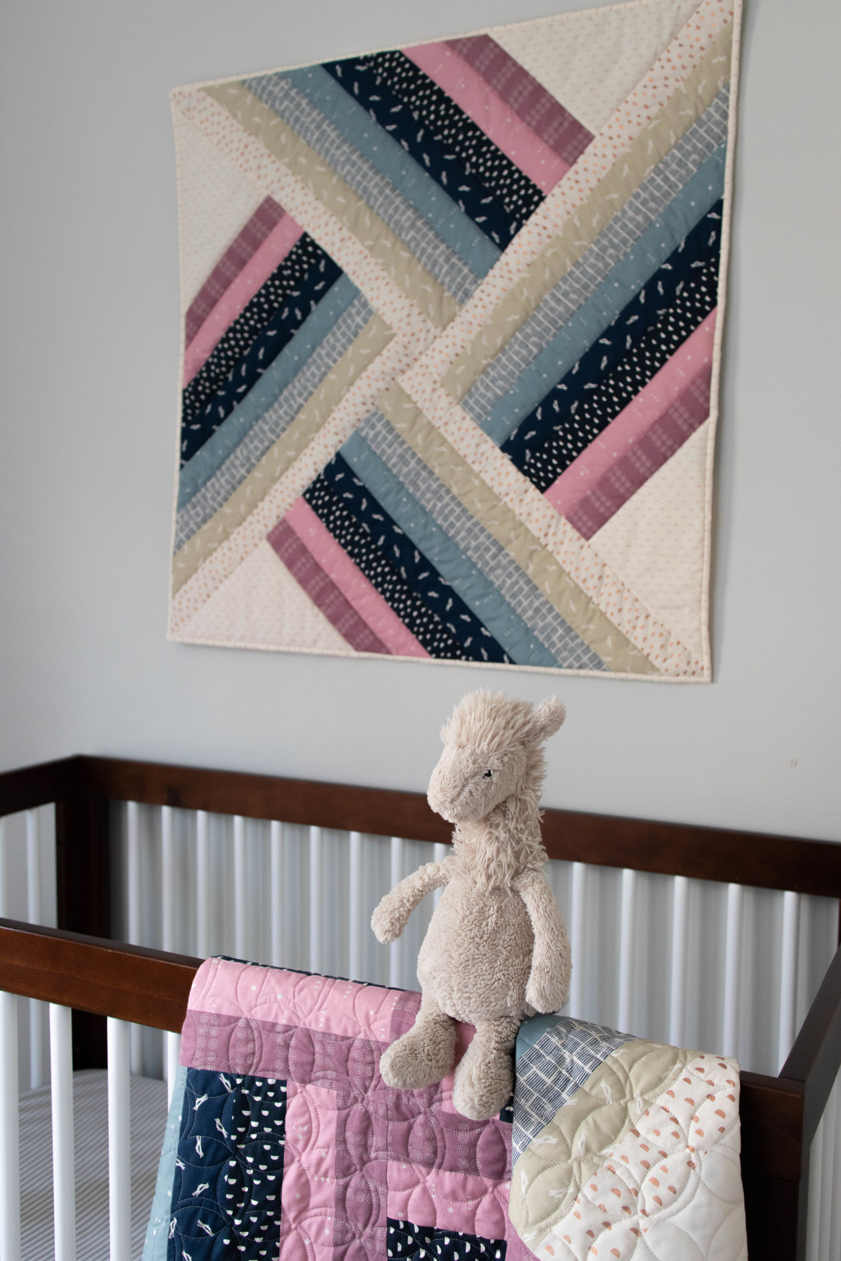 Use your throw and baby sized Adventureland quilt scraps to make creative mini quilts! suzyquilts.com #sewingdiy #quilting
