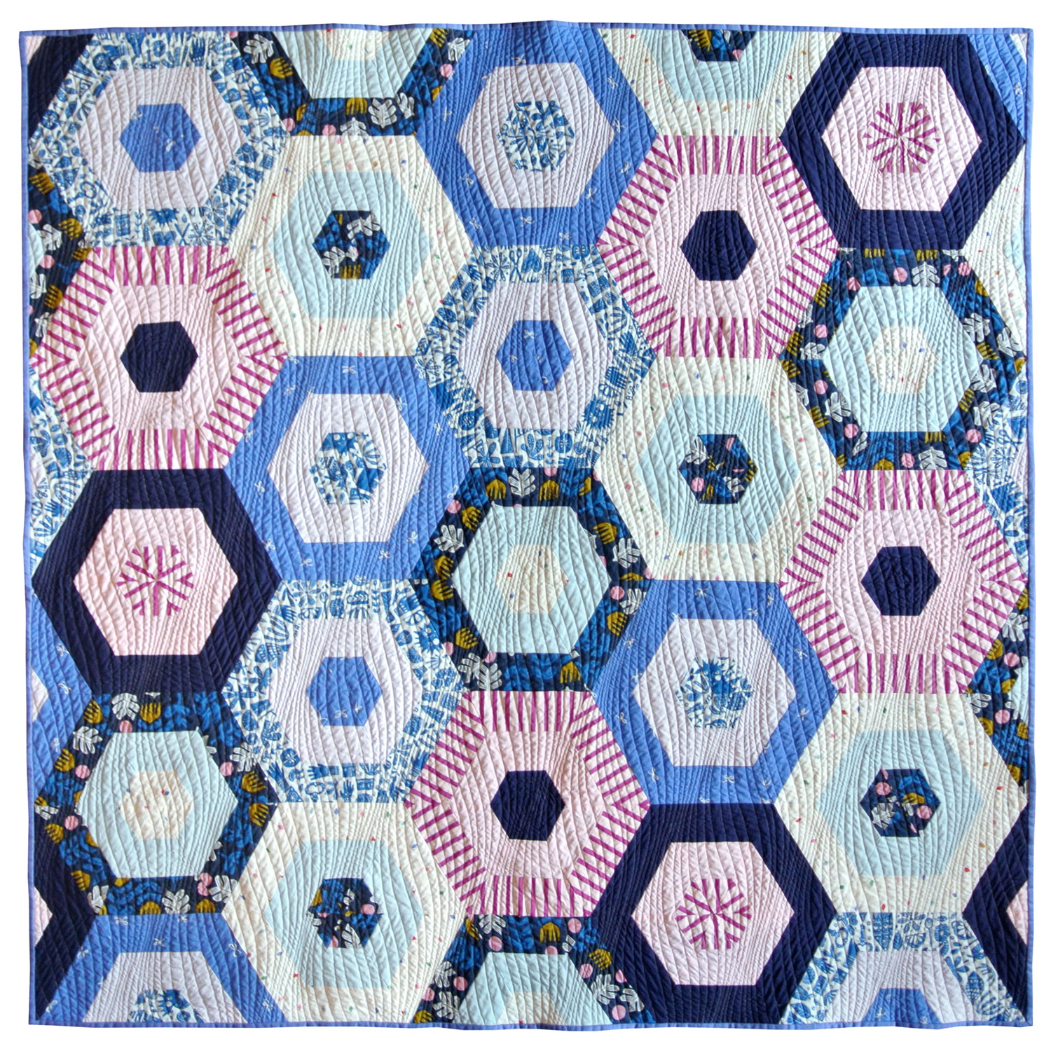 Analogous fabrics can make a beautifully cohesive quilt. suzyquilts.com Analogous fabrics can make a beautifully cohesive quilt. suzyquilts.com