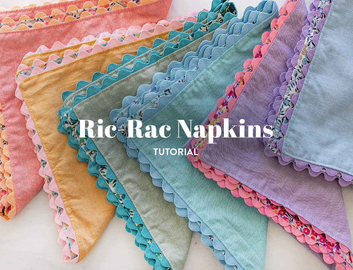 Reversible Ric-Rac Napkins Tutorial for The Cutting Table. #thecuttingtable #suzyquilts