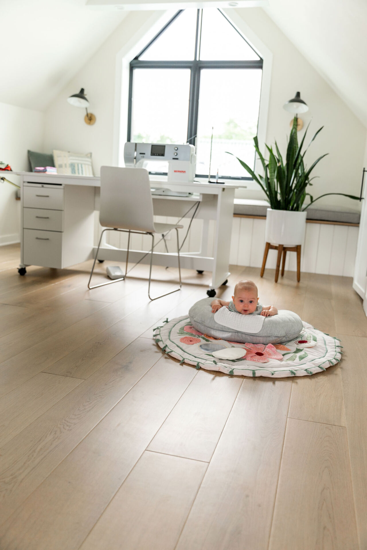 Need sewing room ideas? I renovated my attic and now it's a beautiful sewing room! suzyquilts.com Need sewing room ideas? I renovated my attic and now it's a beautiful sewing room! suzyquilts.com