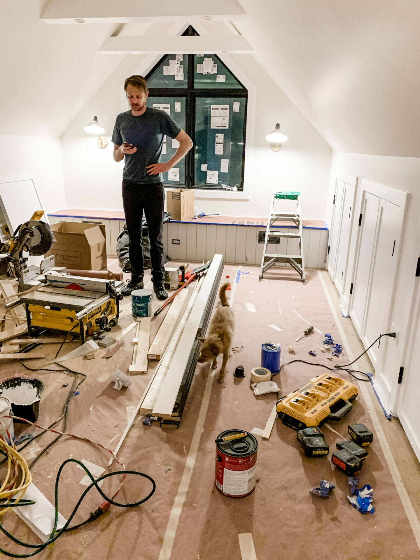 Need sewing room ideas? I renovated my attic and now it's a beautiful sewing room! suzyquilts.com Need sewing room ideas? I renovated my attic and now it's a beautiful sewing room! suzyquilts.com