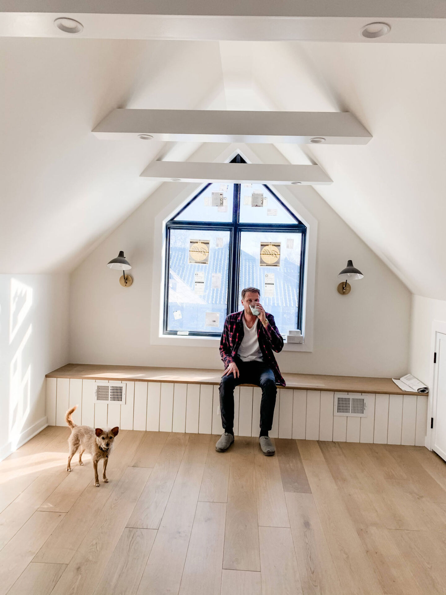 Need sewing room ideas? I renovated my attic and now it's a beautiful sewing room! suzyquilts.com Need sewing room ideas? I renovated my attic and now it's a beautiful sewing room! suzyquilts.com