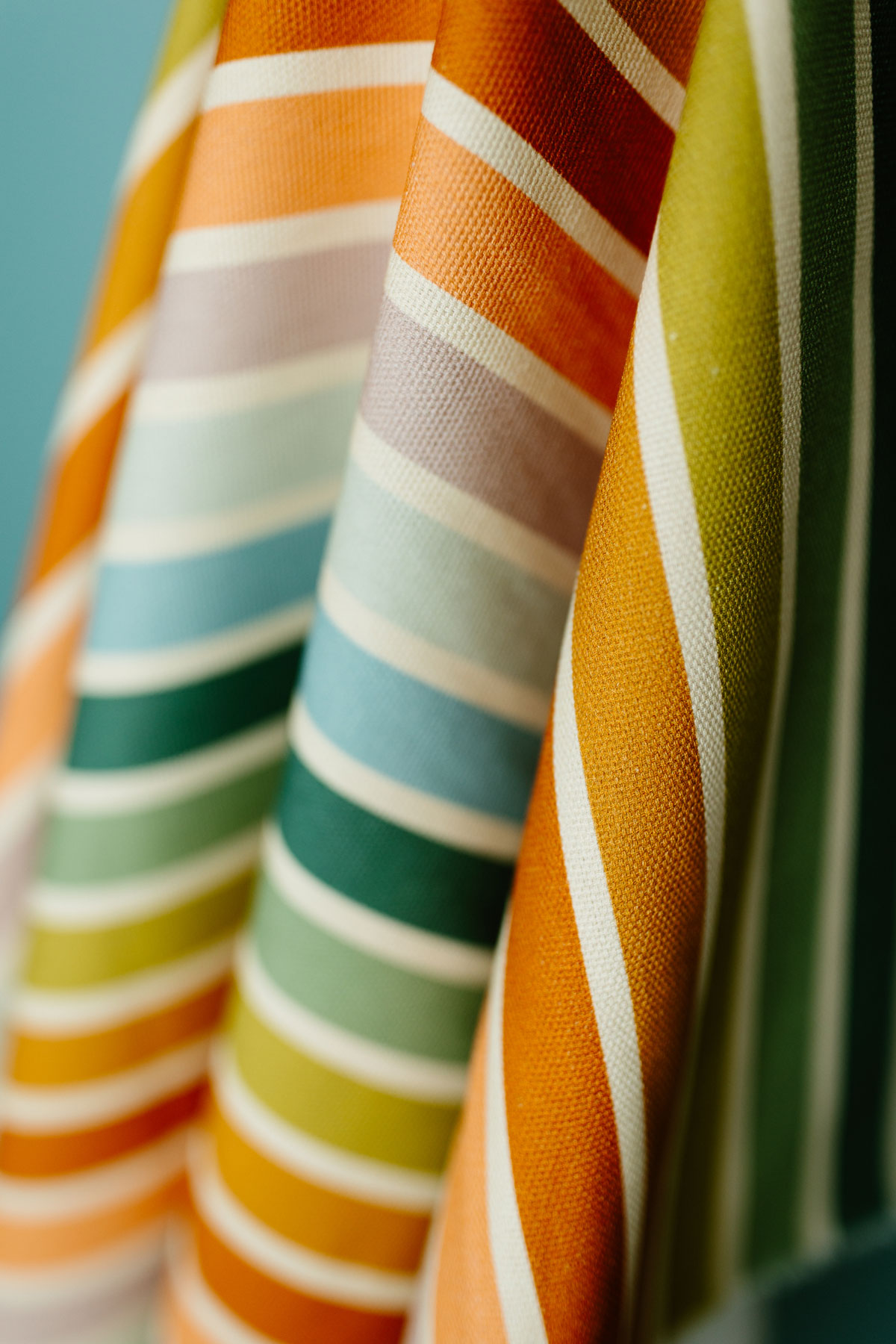 Striped canvas fabric from the Slow Summer fabric collection by Suzy Quilts for Art Gallery Fabrics. #quilting #sewingdiy suzyquilts.com Striped canvas fabric from the Slow Summer fabric collection by Suzy Quilts for Art Gallery Fabrics. #quilting #sewingdiy suzyquilts.com